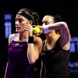 Timea Babos, Luisa Stefani - WTA Finals Riyadh 2025