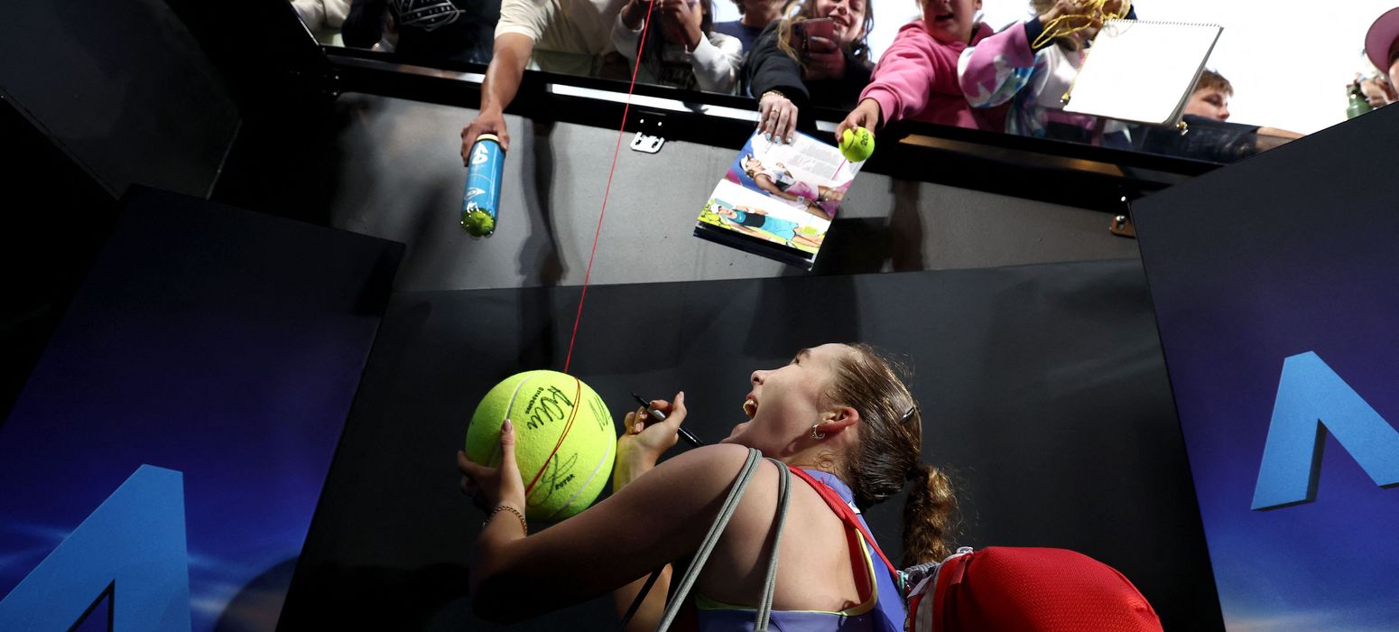 mirra andreeva australian open 2026